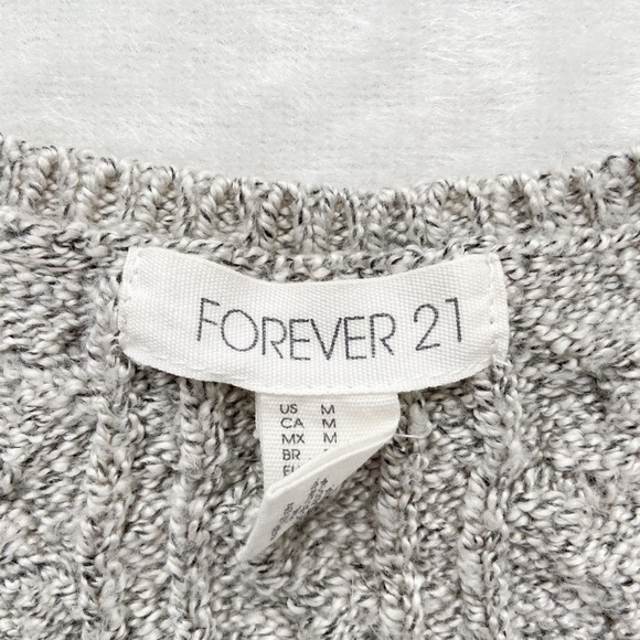 F21 Cable-knit Tank-top Sweater - Picture 2 of 3